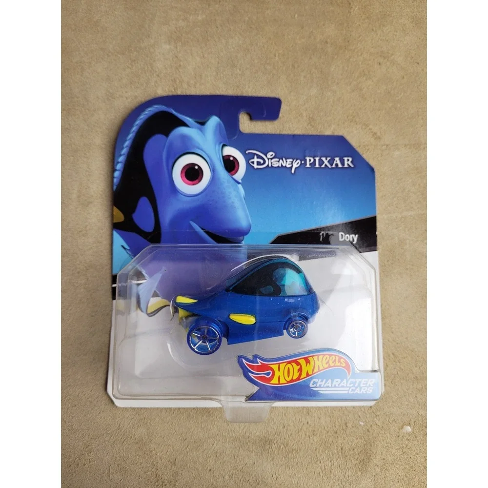 HOT WHEELS Disney Pixar Cars-Lightyear, Dory, Appa (Nickelodeon), Skellington, +